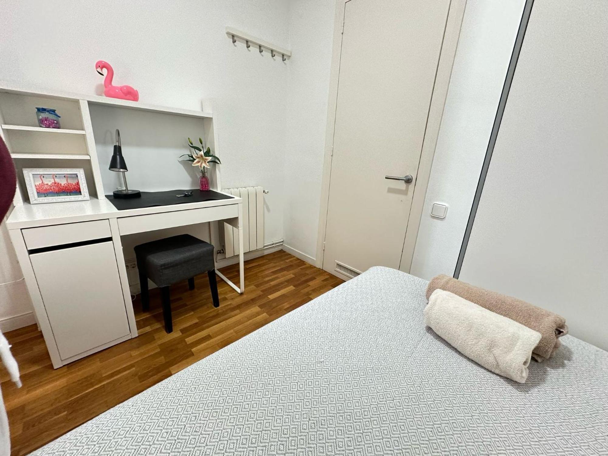 Nuevo Arago Habitaciones - Barcelona — Photos 1